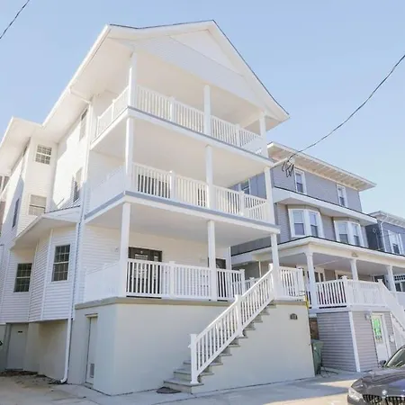 Bartram Dream House I - Bartram Beach Retreat